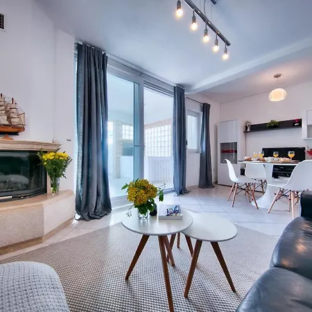 Seafront Suites Maja Vis Room photo