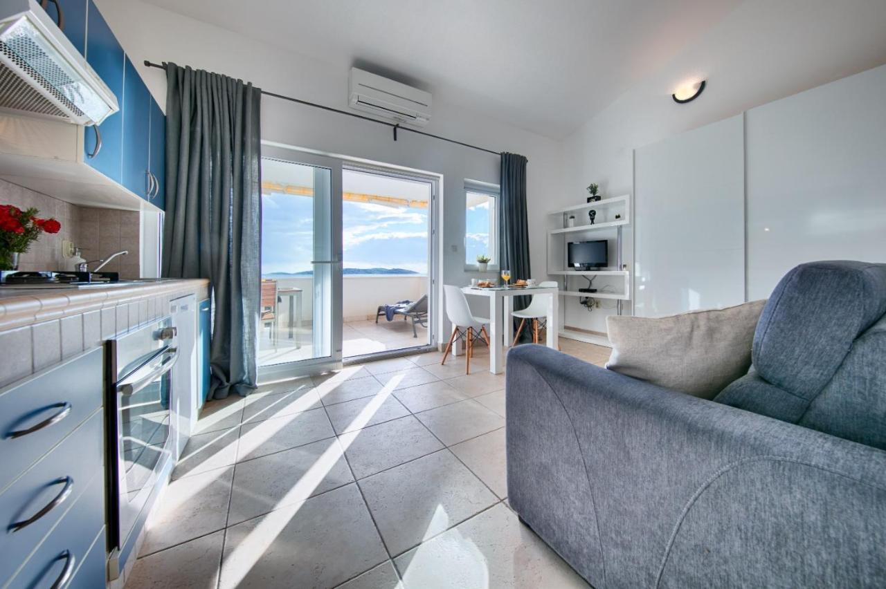 Seafront Maja Apartment